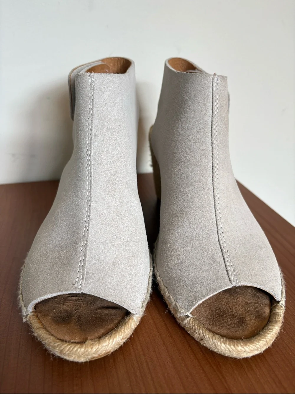 Anthropologie Maypol Taupe Grey Suede Espadrille Wedge Sandals Size EU 37